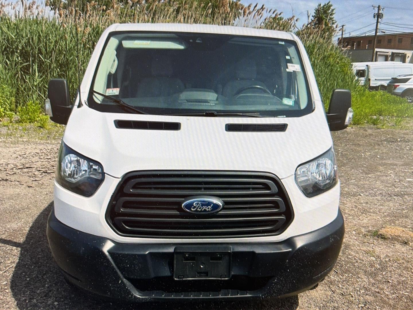 ford transit van 2018 1FTYR1YM0JKA30059 image ford transit van 2018 1FTYR1YM0JKA30059 image